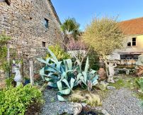 sale L'hopital Saint Jean