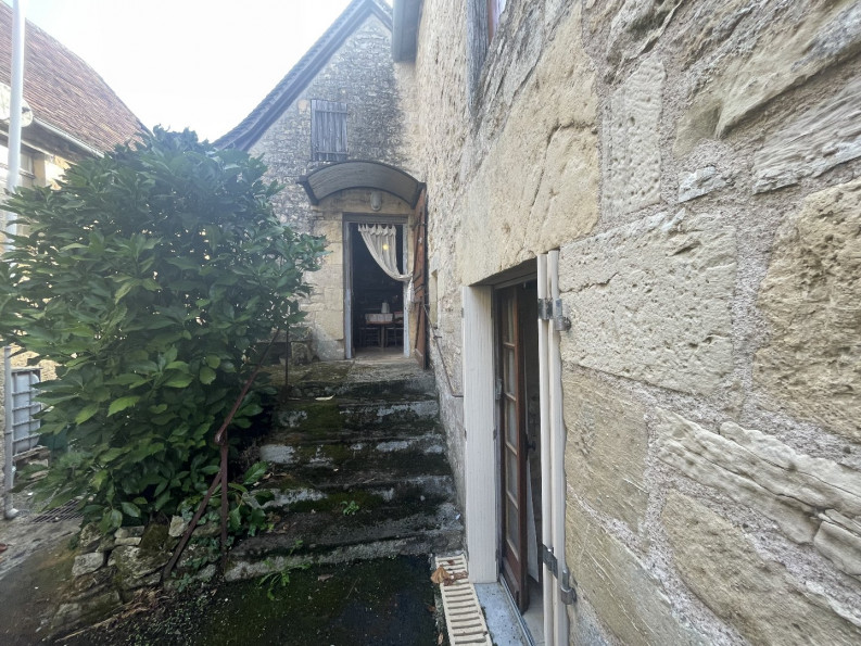 vente Maison de village Saint Robert - Photo 1