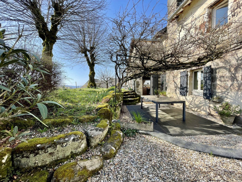 vente Maison de village Ussac - Photo 1