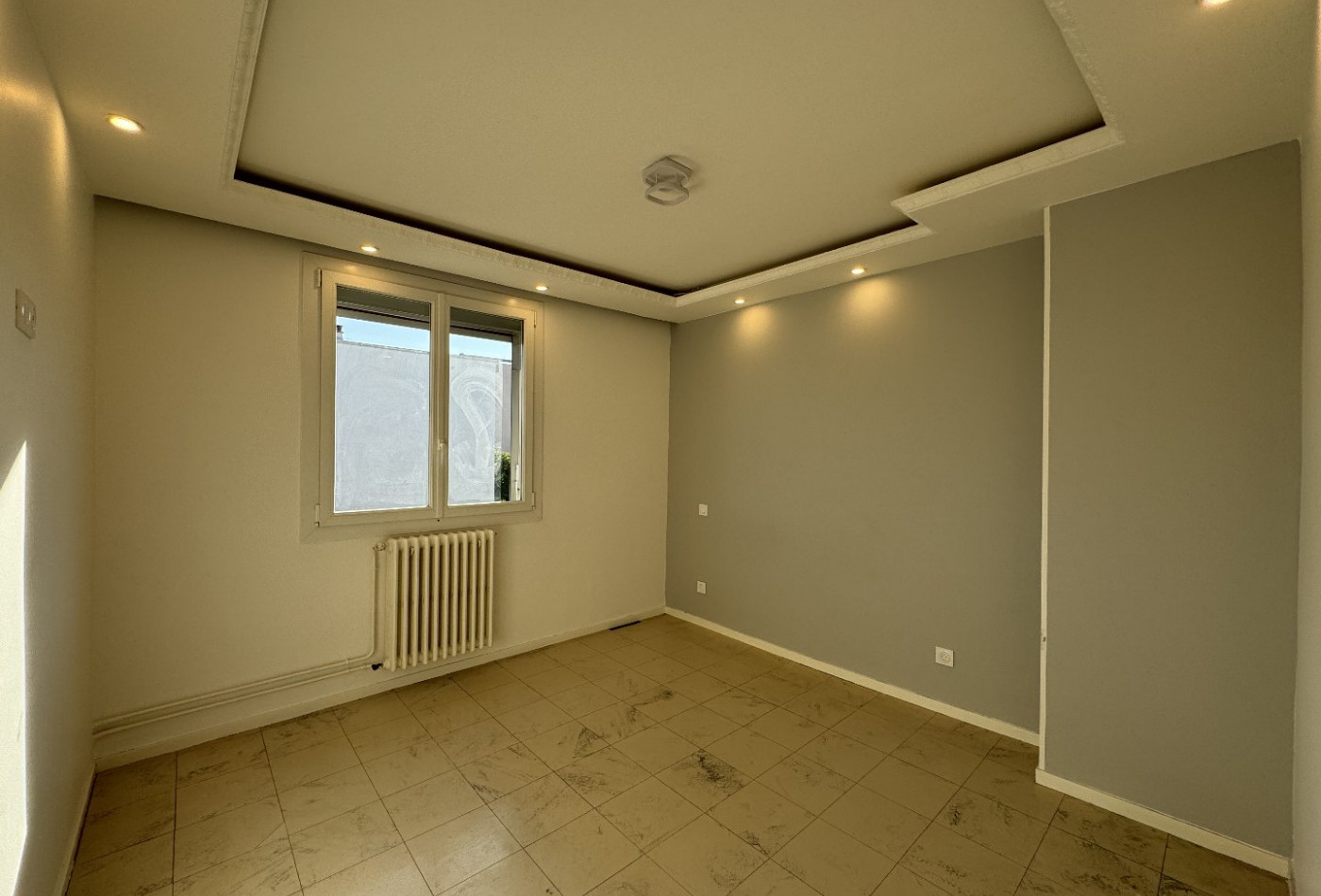 location Maison Chenove - Photo 6