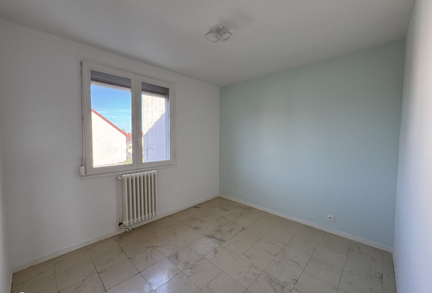location Maison Chenove - Photo 8