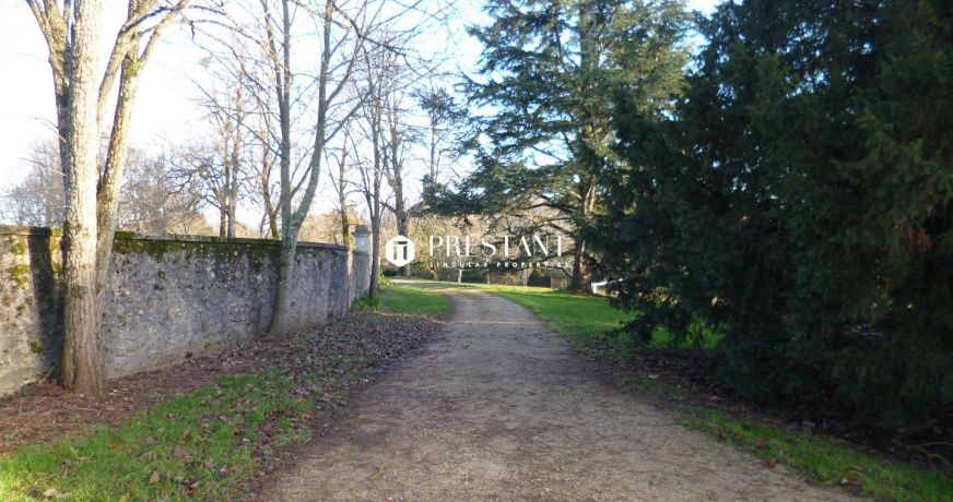 vente Château Poitiers