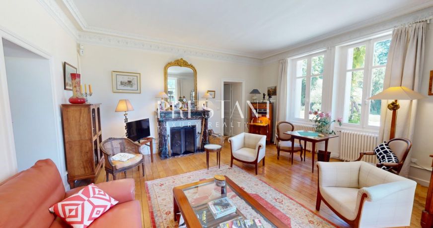 vente Manoir Sarlat La Caneda
