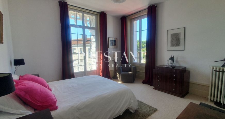 vente Maison de ville Angouleme