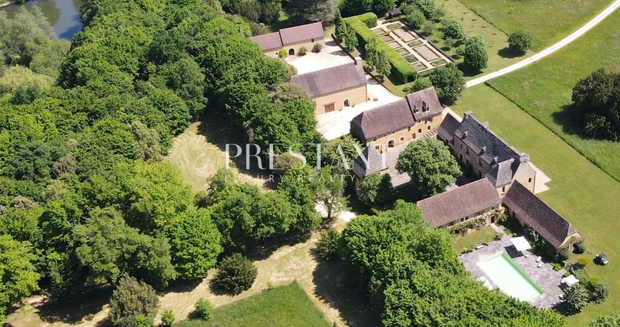 vente Manoir Sarlat La Caneda