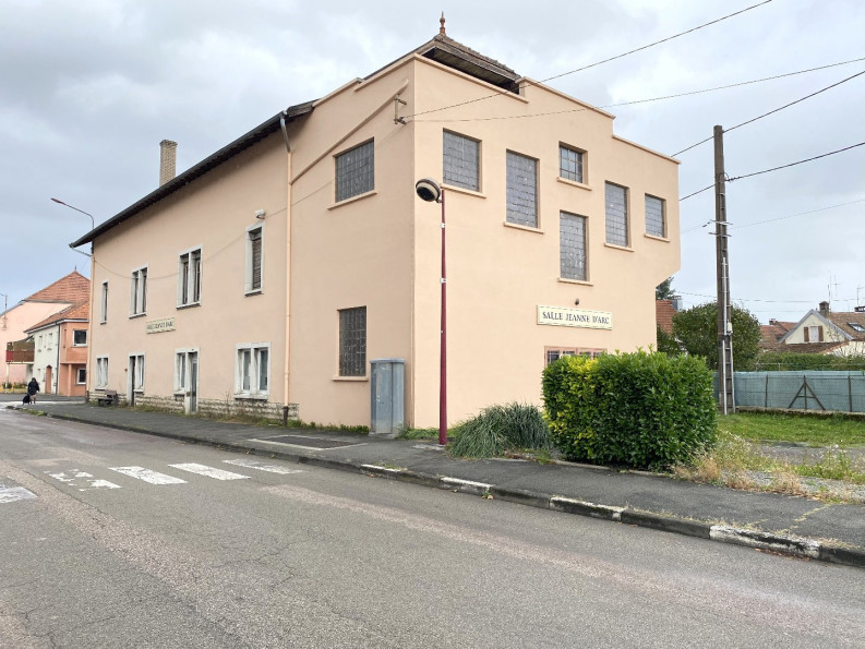 vente Immeuble L'isle Sur Le Doubs - Photo 1