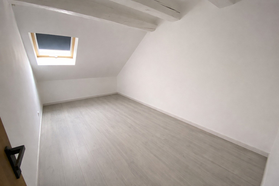 location Appartement Bourogne - Photo 4