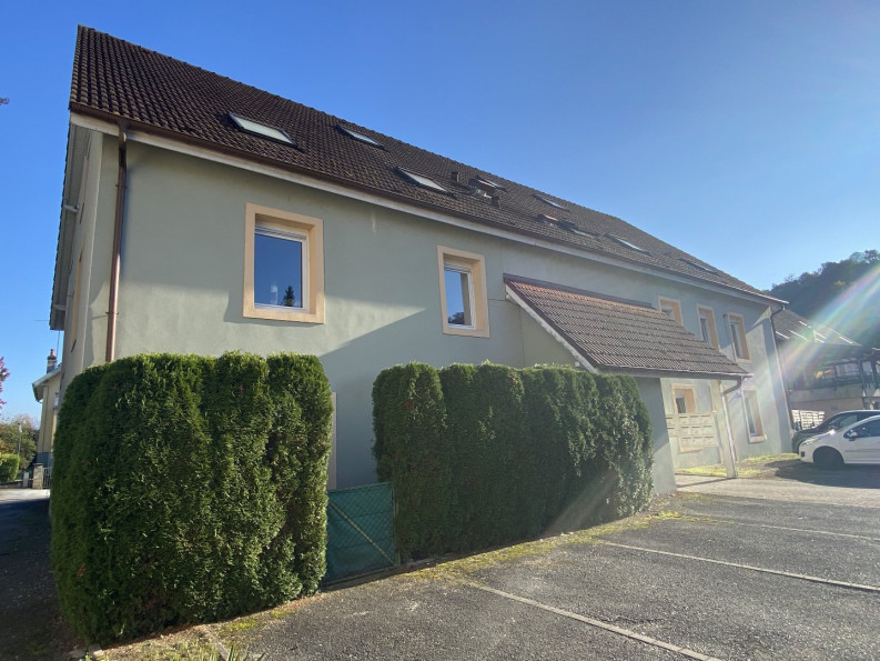 location Appartement Sainte Suzanne - Photo 6