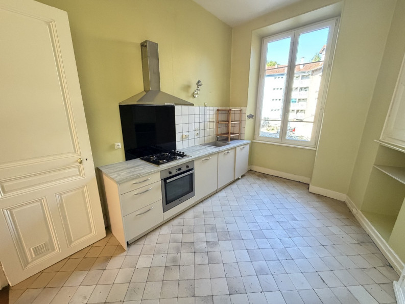 location Appartement Belfort - Photo 2