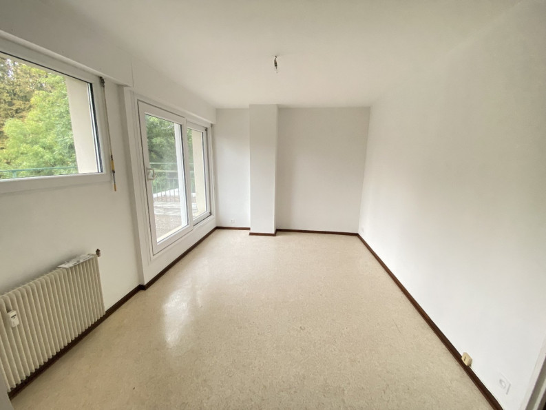 location Appartement ancien Montbeliard - Photo 3