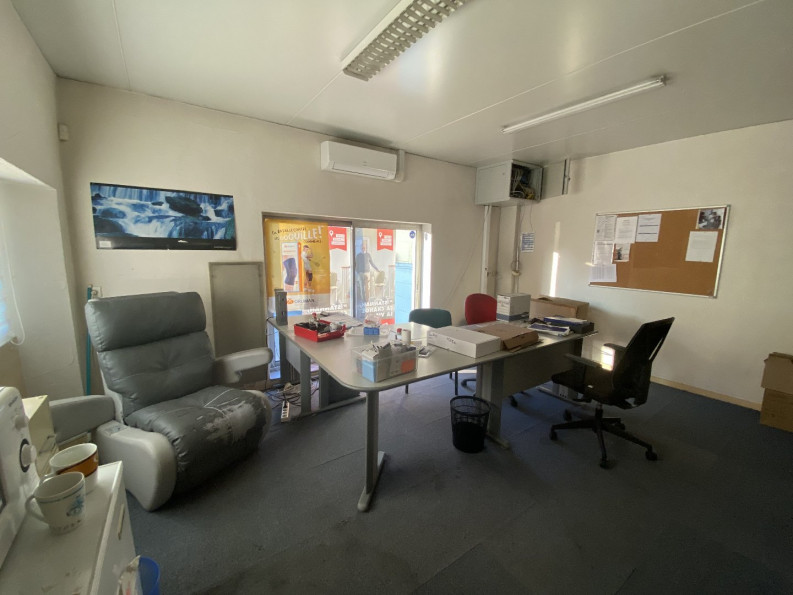 location Local commercial Montbeliard - Photo 4