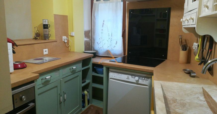 location Maison de village Valreas