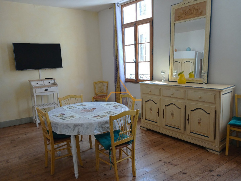location Maison de village Valreas - Photo 1