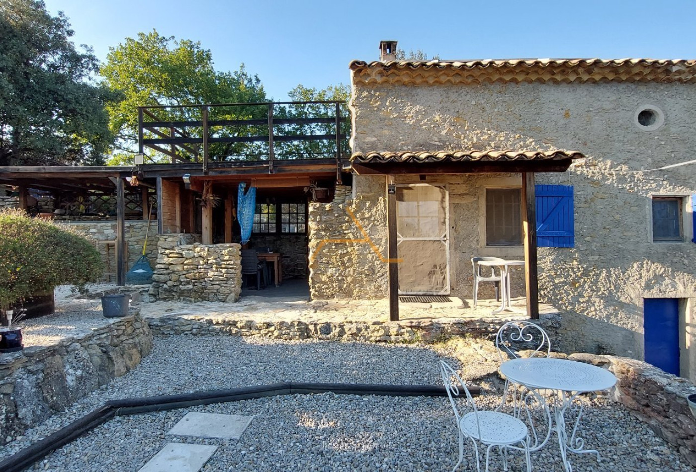 vente Maison en pierre Taulignan - Photo 1