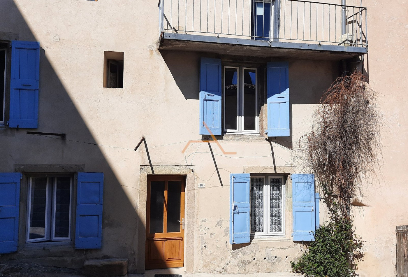 location Maison de village Bourdeaux - Photo 1