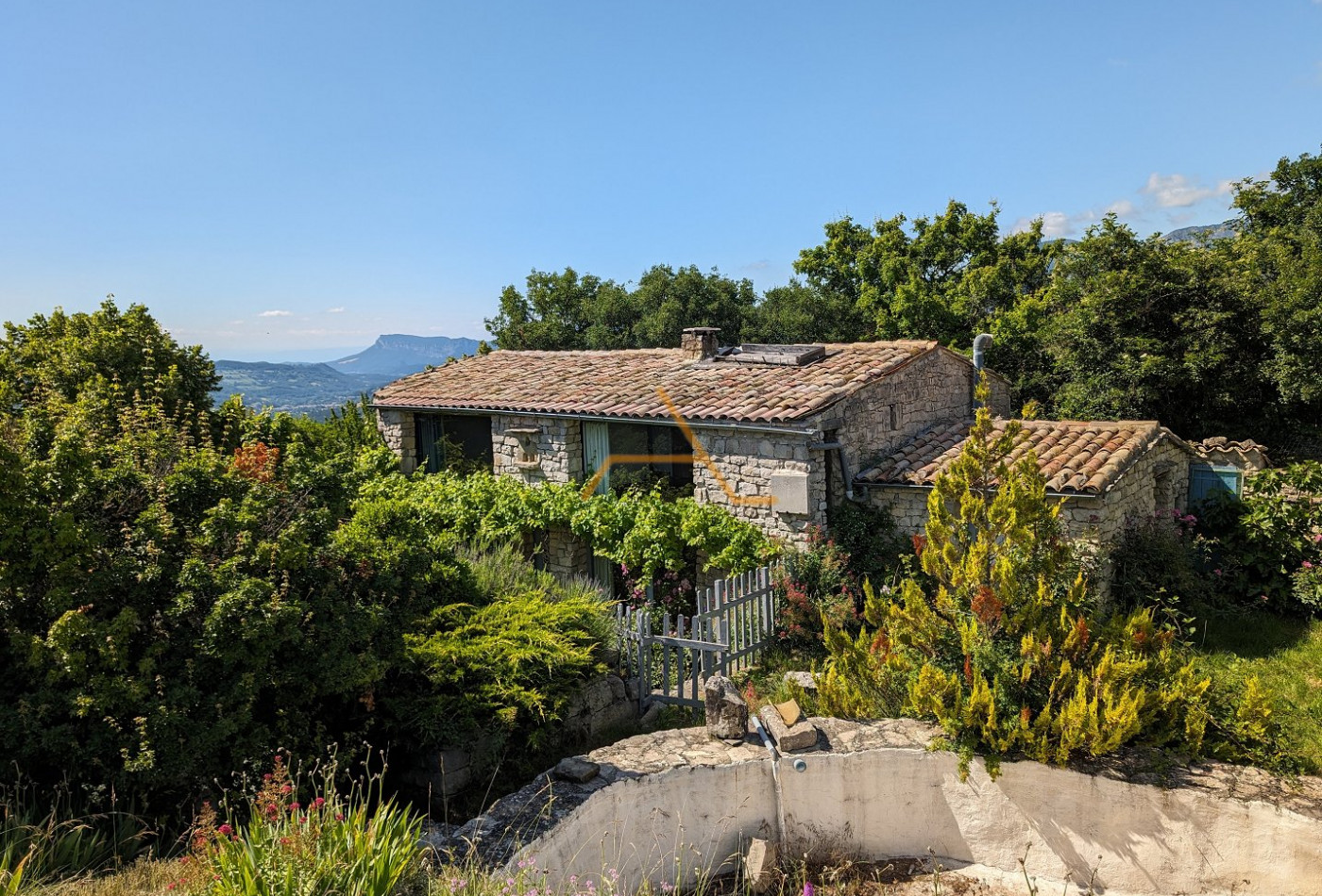 vente Maison en pierre Bourdeaux - Photo 1