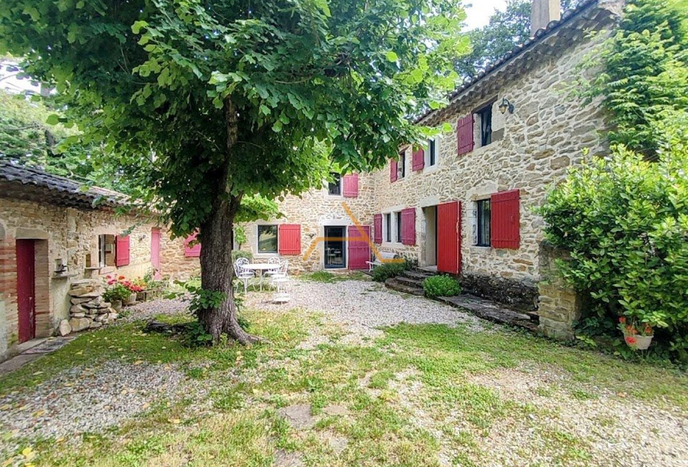vente Maison en pierre La Begude De Mazenc - Photo 2