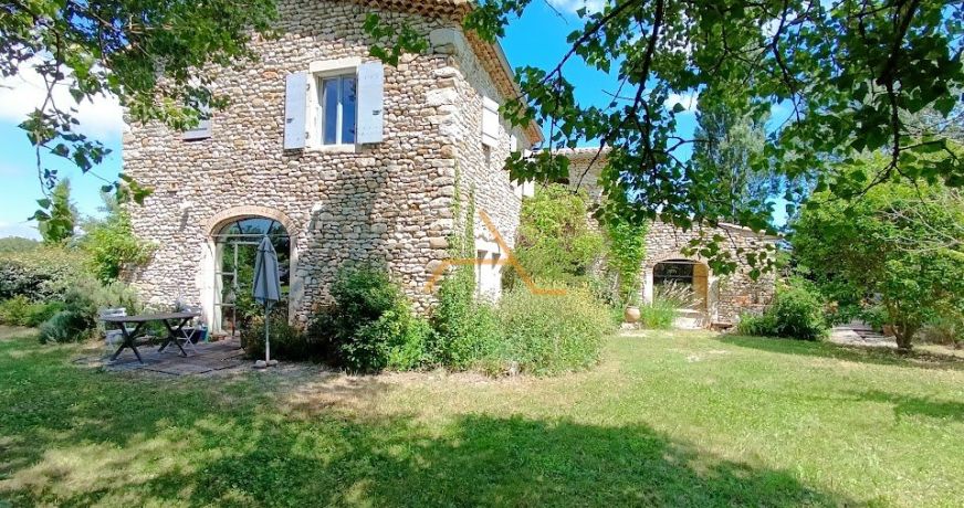 vente Maison en pierre La Begude De Mazenc