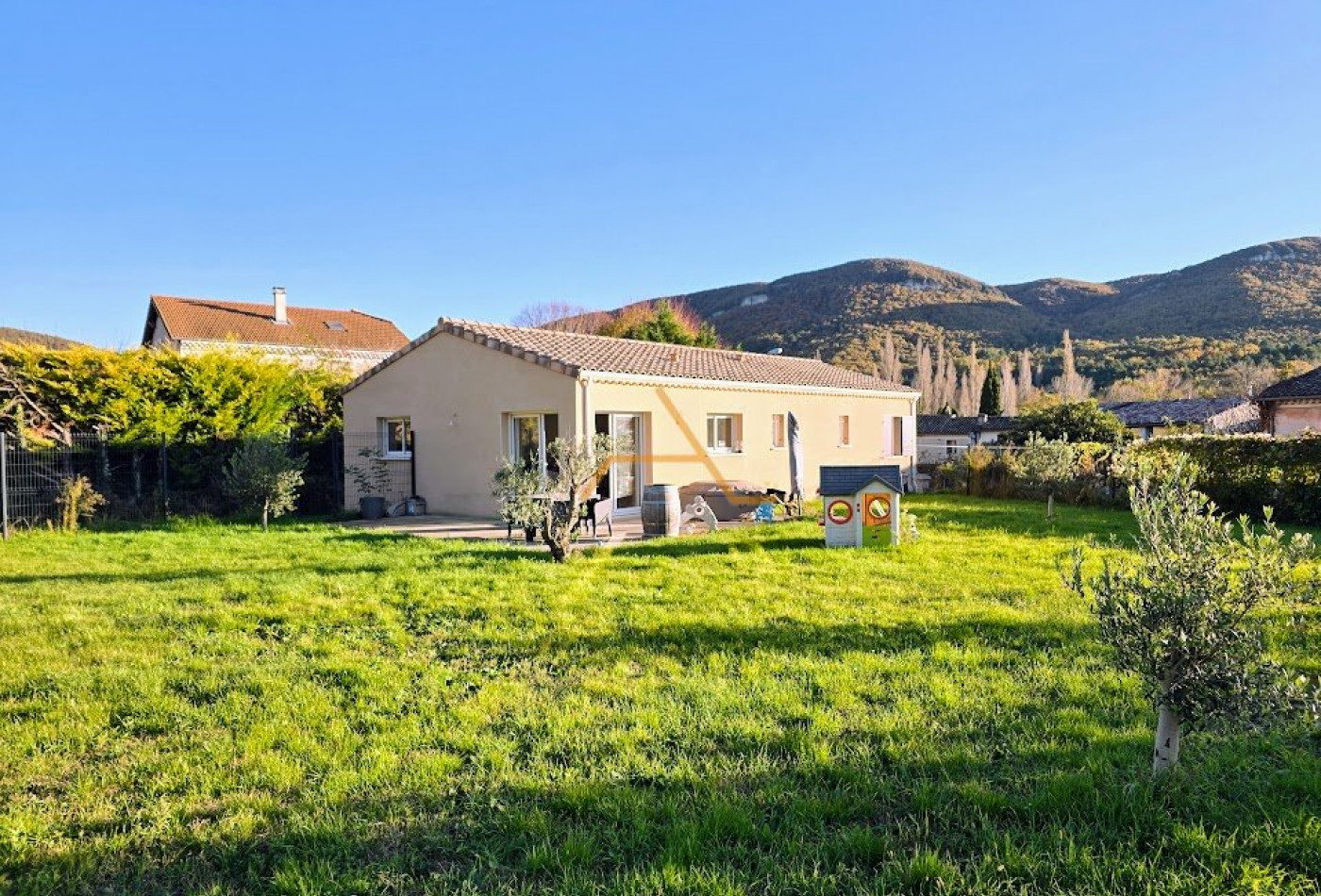 vente Villa La Begude De Mazenc - Photo 1