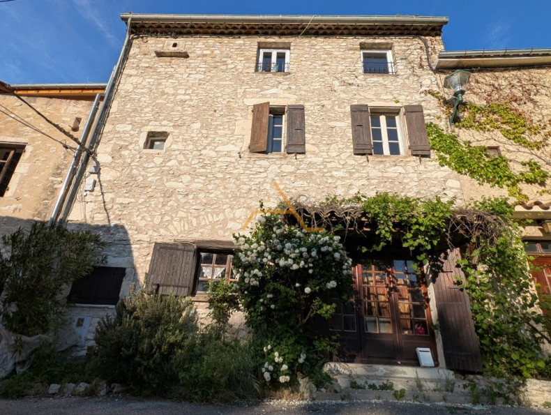 vente Maison de village Montjoux - Photo 1