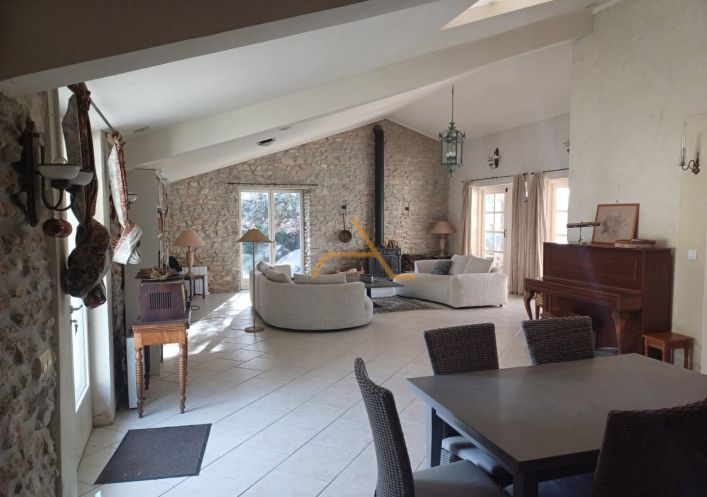 vente Maison en pierre Taulignan