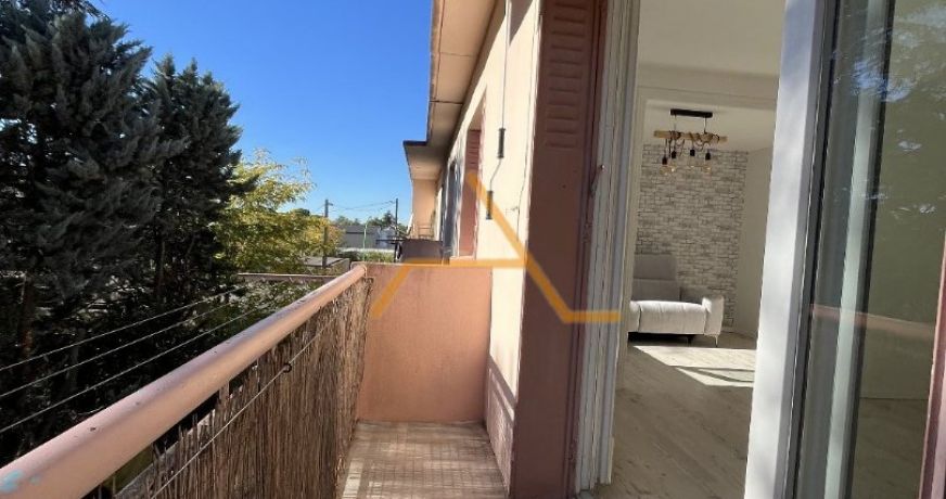 location Appartement Valreas