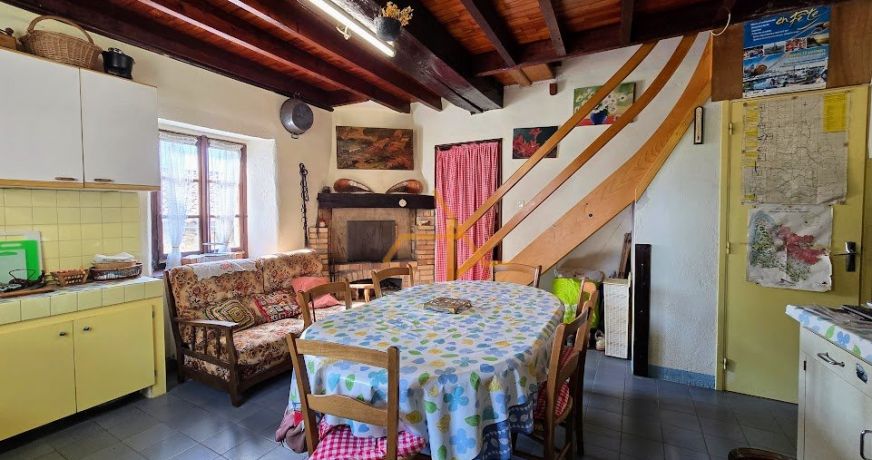 vente Maison de village La Begude De Mazenc