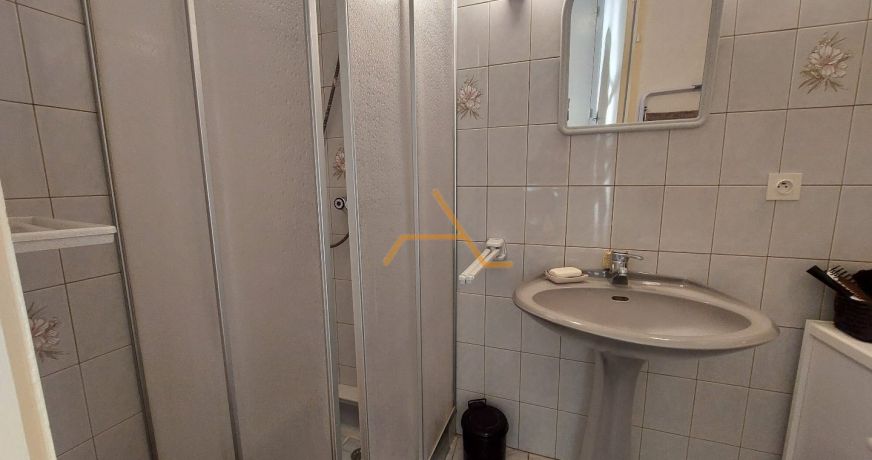 vente Maison de village Taulignan