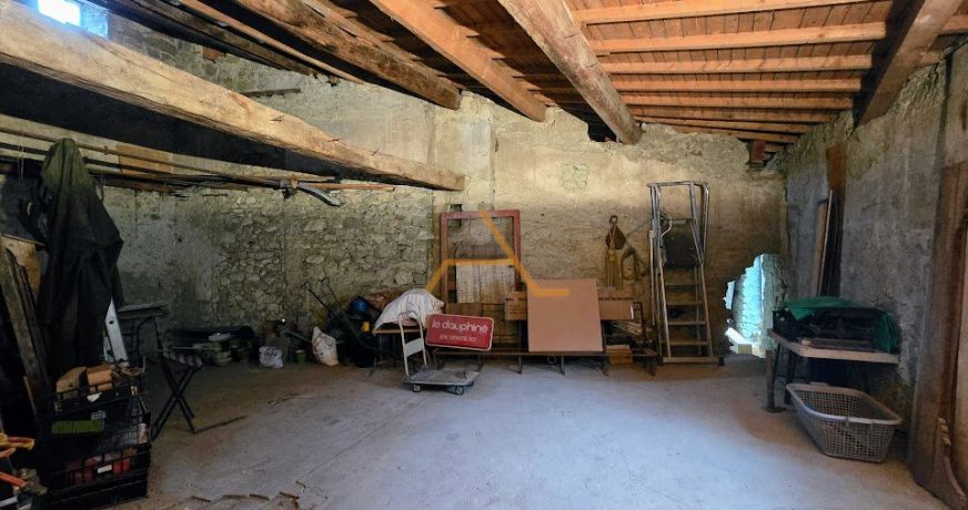 vente Maison de village Puy Saint Martin