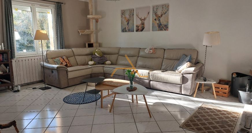 vente Villa Roche Saint Secret Beconne