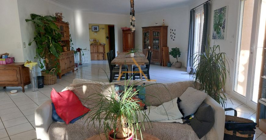 vente Villa Roche Saint Secret Beconne