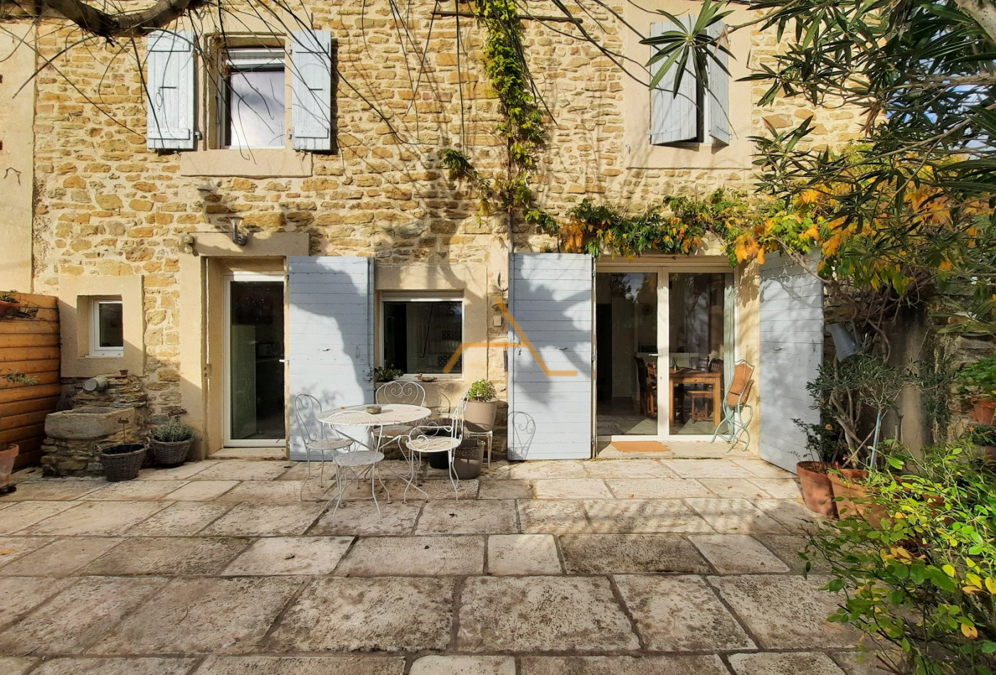 location Maison en pierre La Begude De Mazenc - Photo 1