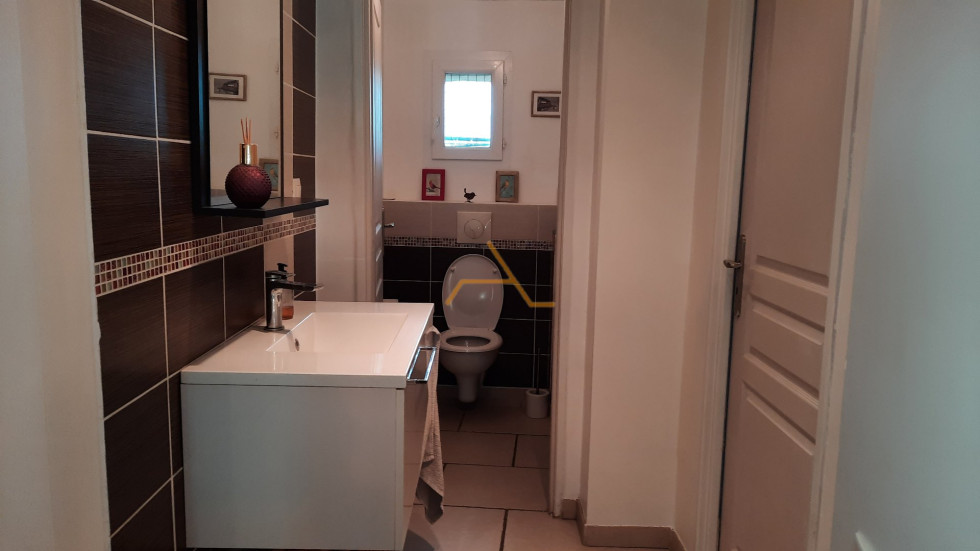 location Maison en pierre La Begude De Mazenc - Photo 7