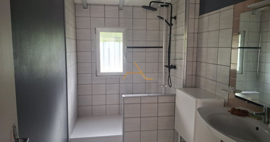 location Appartement Dieulefit