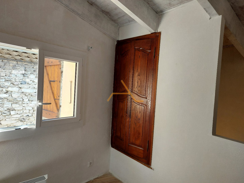 vente Maison de village Taulignan - Photo 6