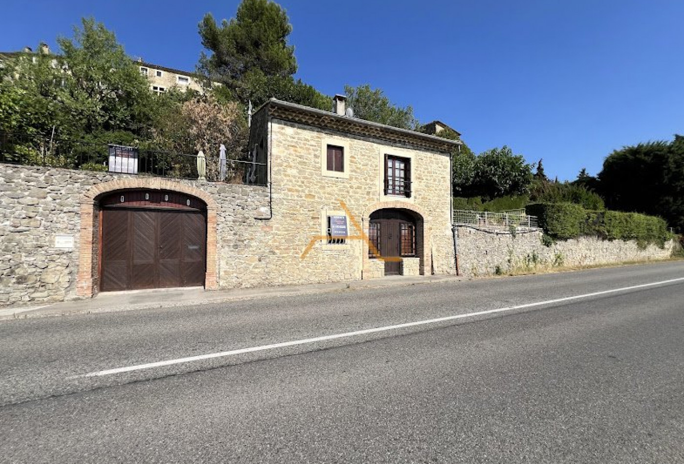 vente Maison en pierre La Begude De Mazenc - Photo 2