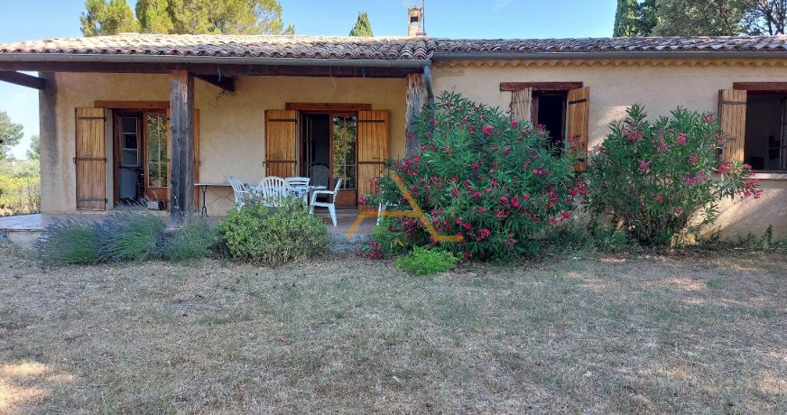 vente Villa Le Pegue