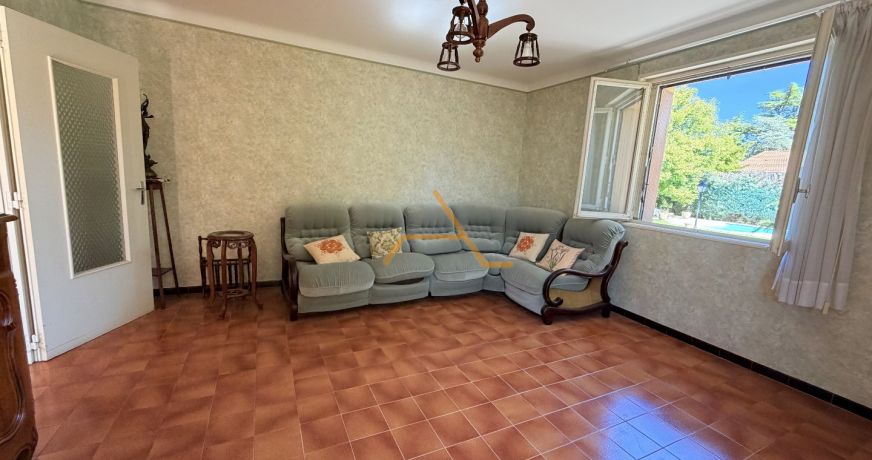 vente Villa Valreas