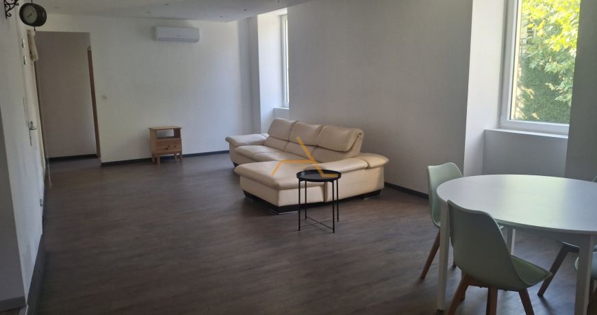 location Appartement Dieulefit