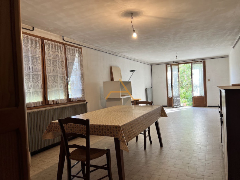 vente Maison de village La Begude De Mazenc - Photo 8
