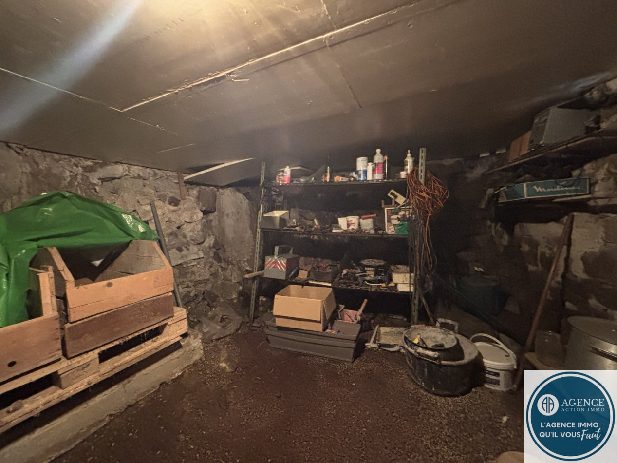 vente Maison de village Saint Sauveur En Rue - Photo 8