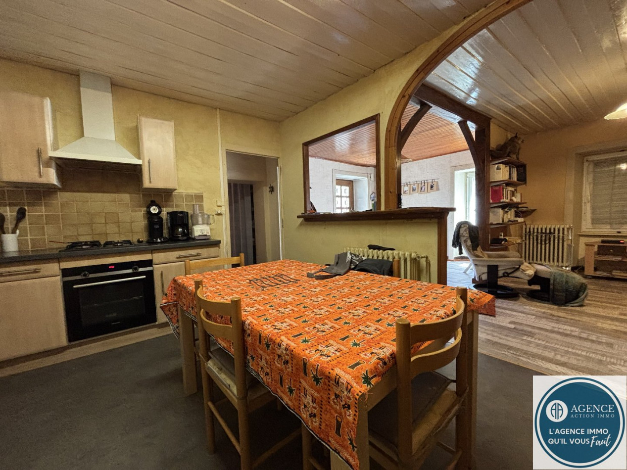 vente Maison de village Saint Sauveur En Rue - Photo 2