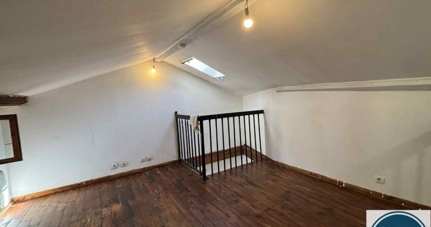 location Maison de village Serrieres