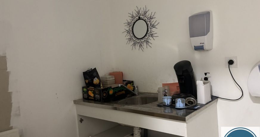 location Bureau Saint Maurice L'exil