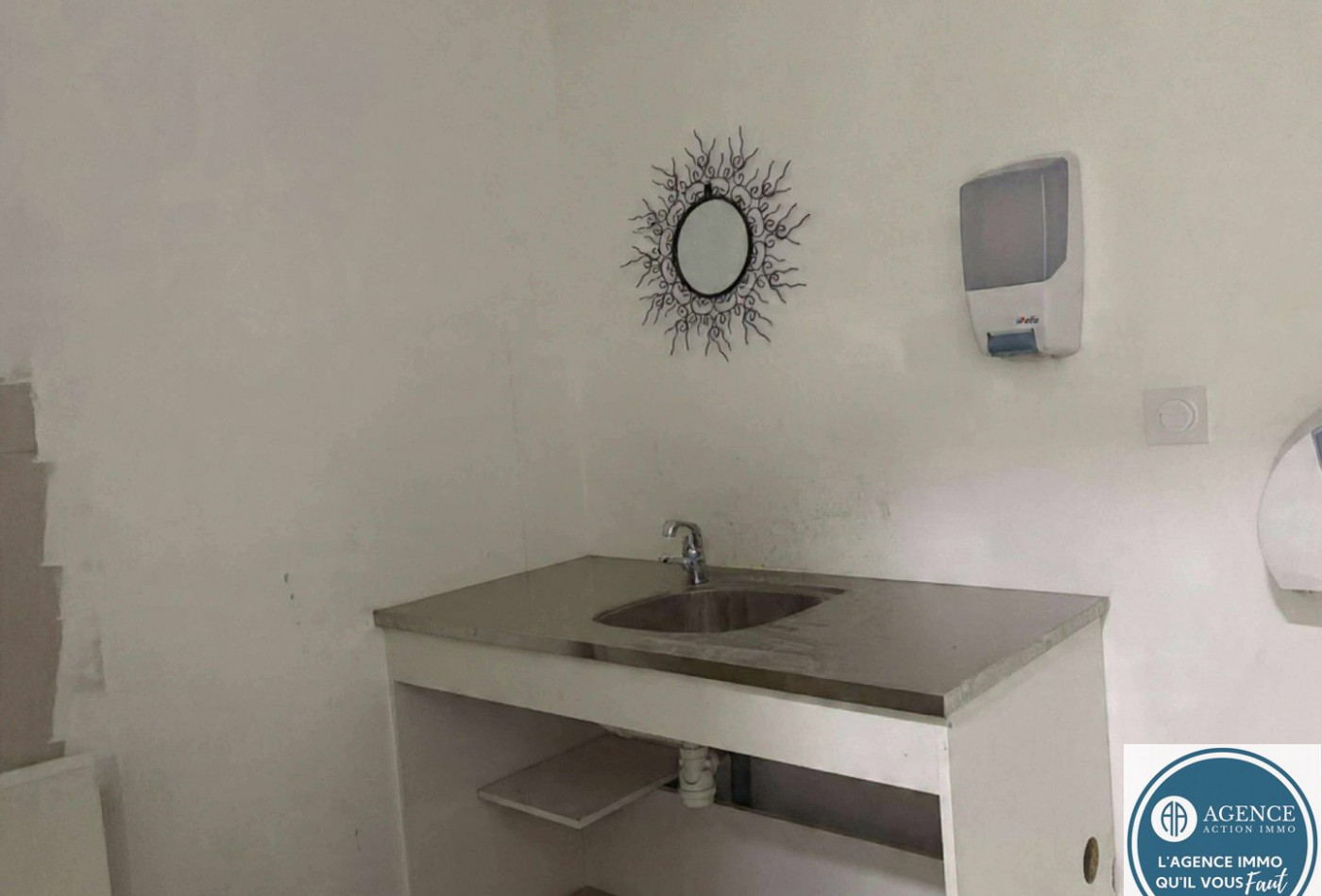 location Bureau Saint Maurice L'exil - Photo 2