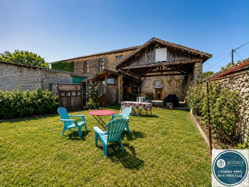 vente Maison Saint Hilaire Du Rosier - Photo 1