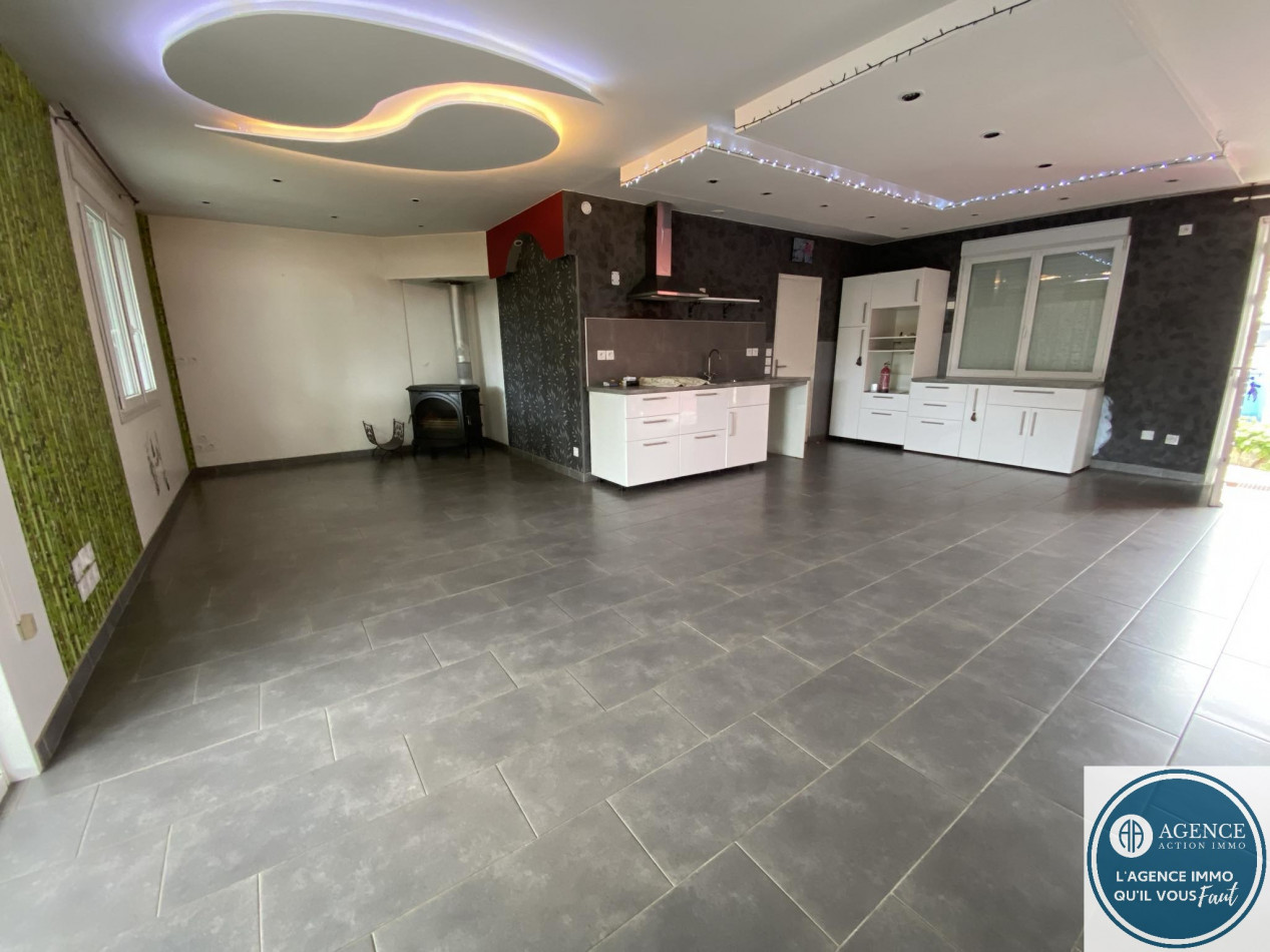 location Maison Sarras - Photo 4