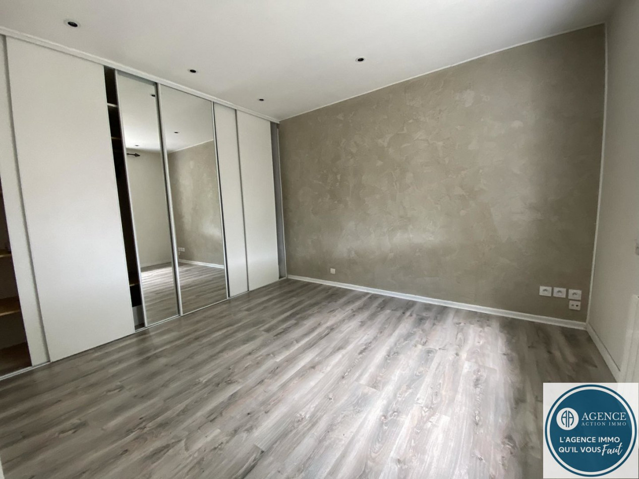 location Maison Sarras - Photo 6