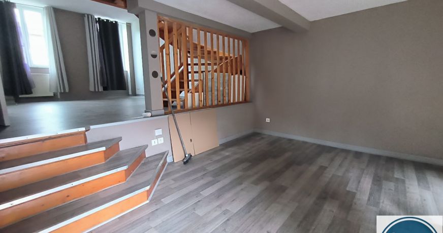 vente Immeuble Bourg Argental