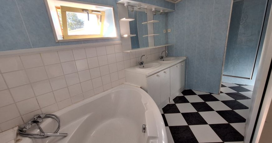 location Maison La Haye Malherbe